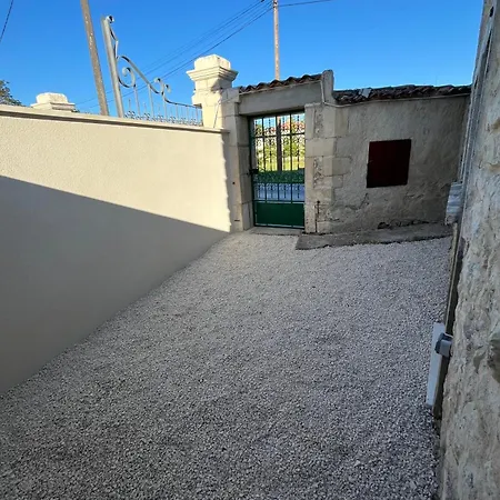 Daire A La Campagne Segonzac (Charente)